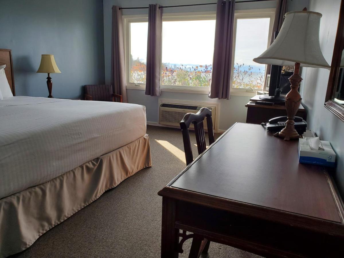 Carolyn Beach Inn Thessalon Εξωτερικό φωτογραφία