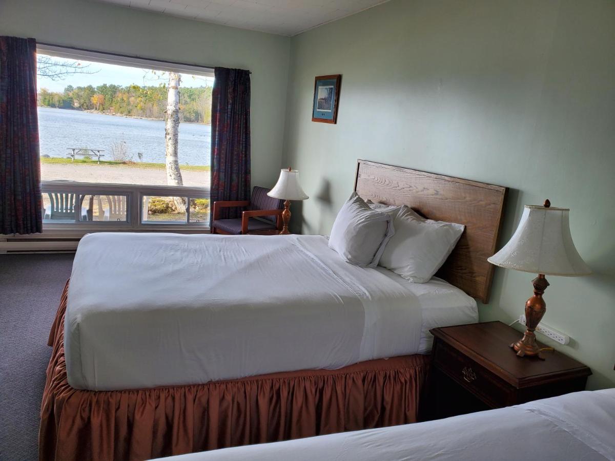 Carolyn Beach Inn Thessalon Εξωτερικό φωτογραφία