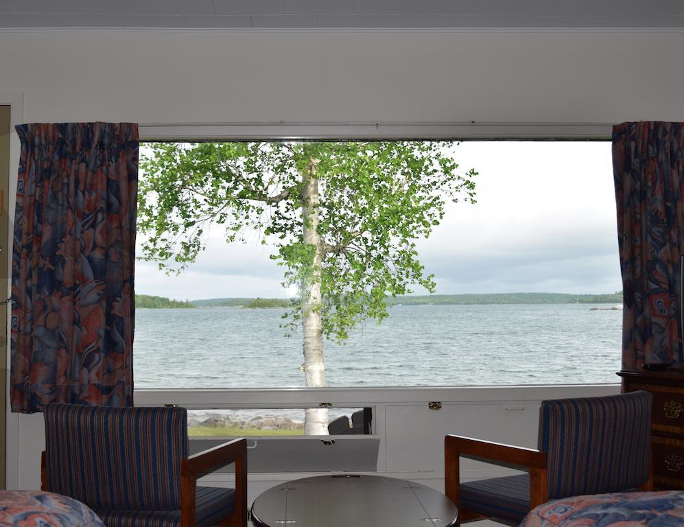 Carolyn Beach Inn Thessalon Εξωτερικό φωτογραφία