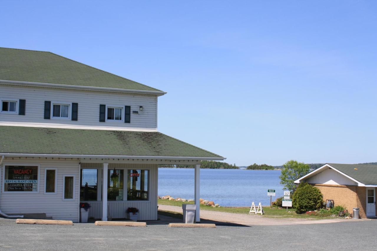 Carolyn Beach Inn Thessalon Εξωτερικό φωτογραφία